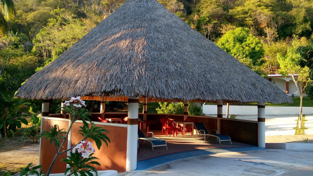 Hotel Y Club Campestre Altos Paraiso Пуэрто-Эскондидо Экстерьер фото