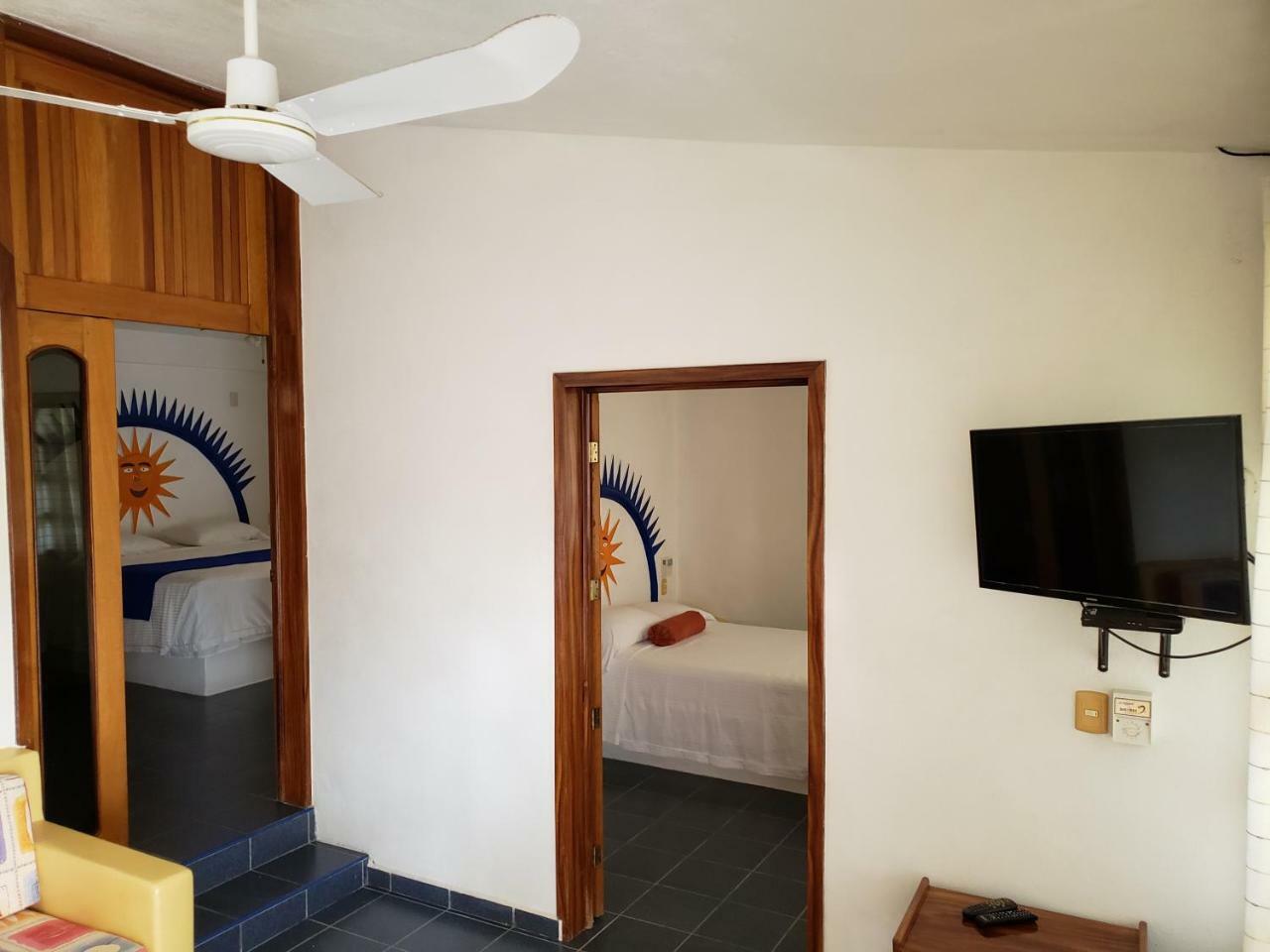 Hotel Y Club Campestre Altos Paraiso Пуэрто-Эскондидо Экстерьер фото